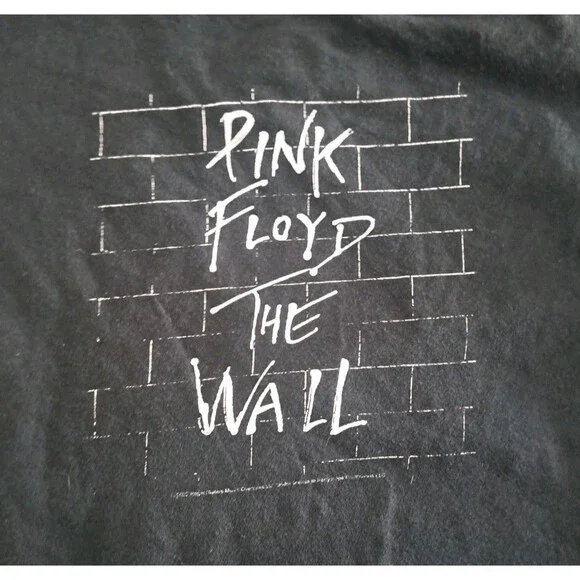 Pink Floyd The Wall Women’s Medium Black Graphic T-Shirt 100% Cotton Band Tee - Picture 2 of 6